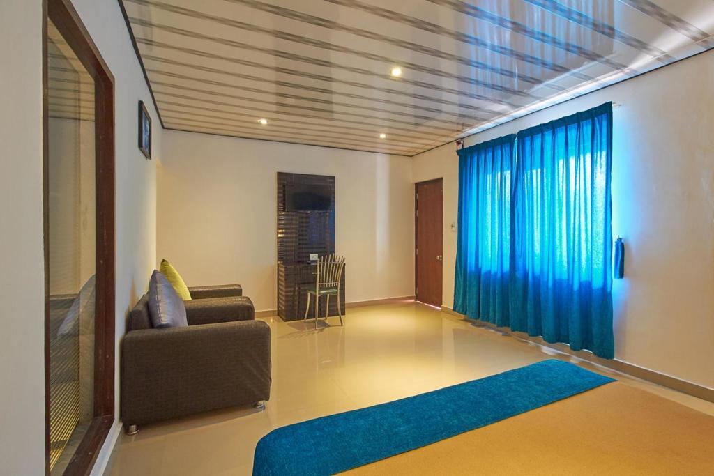 Green Leaf Home Stay Thekkady Exterior photo